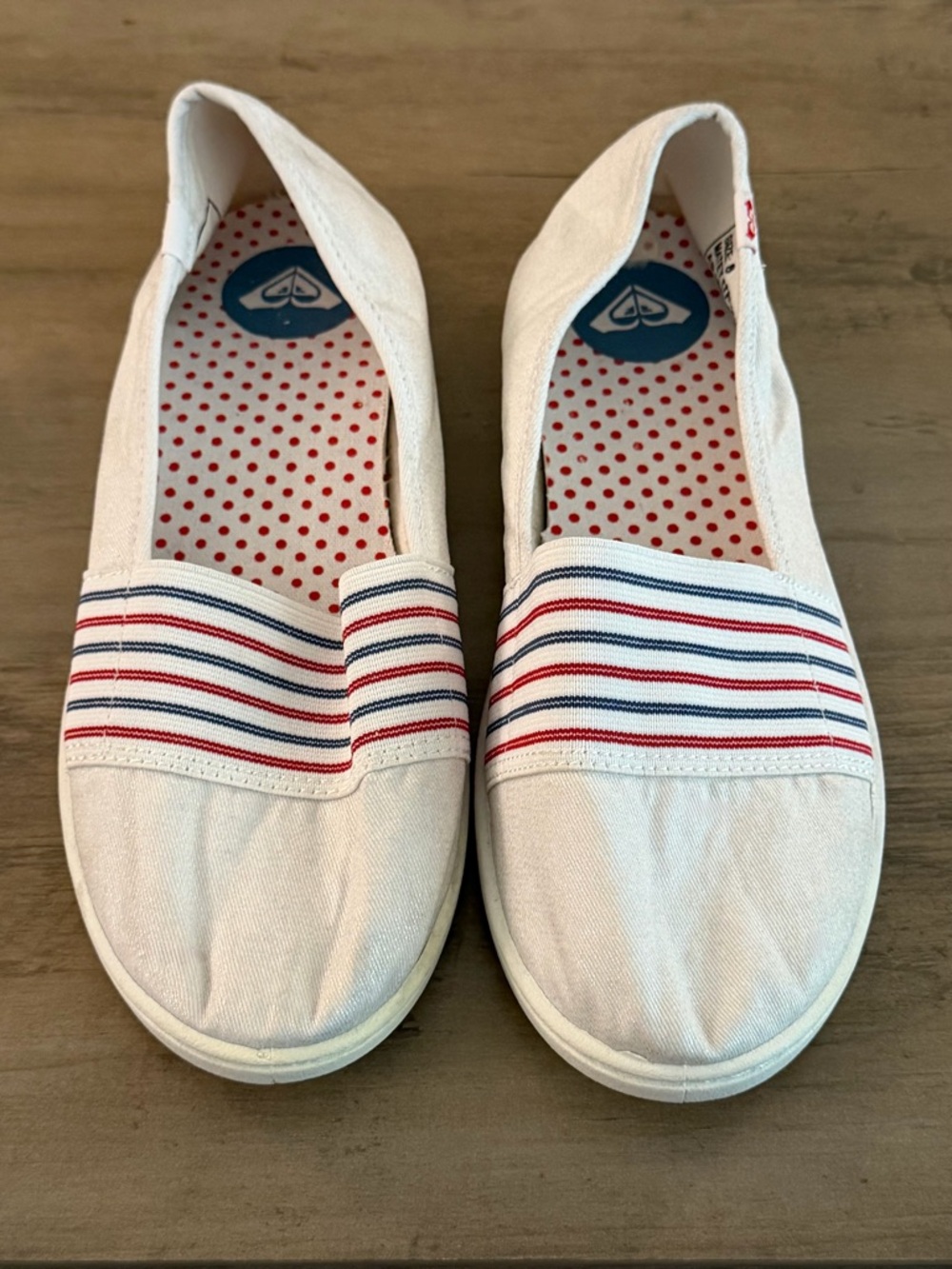 Women’s Roxy Slip on Shoes~Size 8